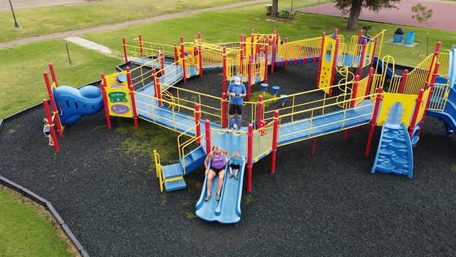 North Hughes Park - Image 1