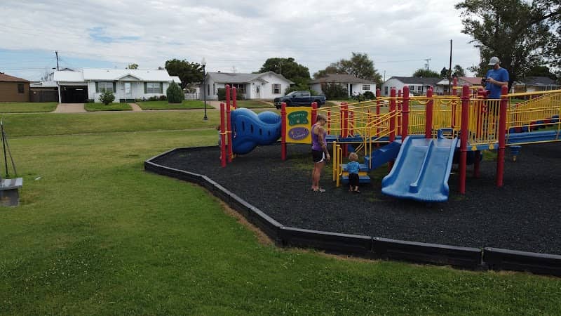 North Hughes Park - Image 2