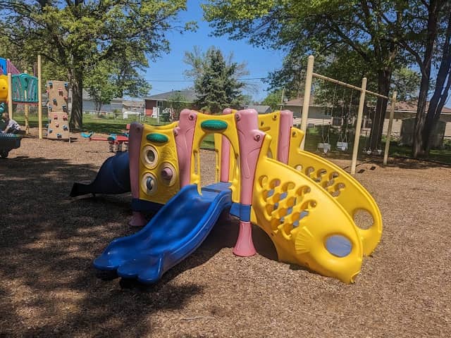 Ivy Hills Park - Image 1
