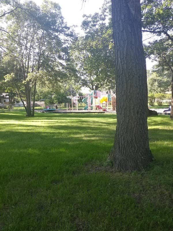 Ivy Hills Park - Image 3
