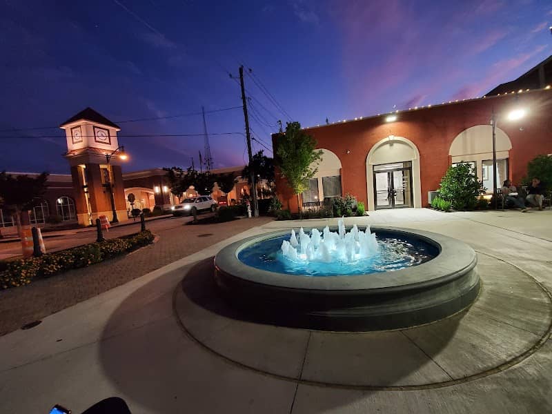 0'Neal Plaza - Image 3
