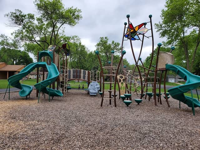 Hiawatha Park - Image 2