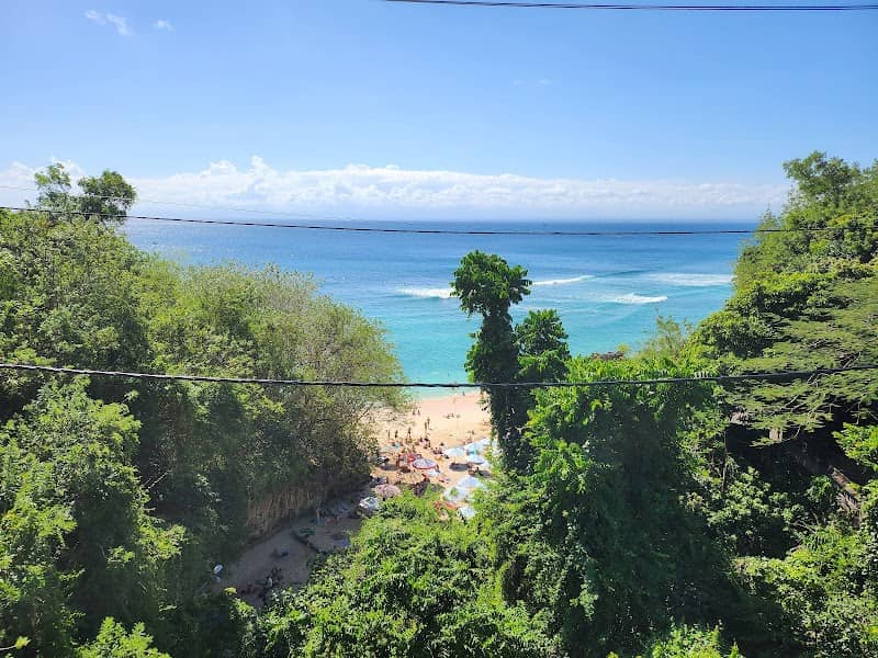 Dreamland Cliff - Image 1