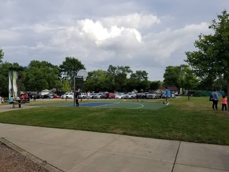 Besinger Park - Image 1
