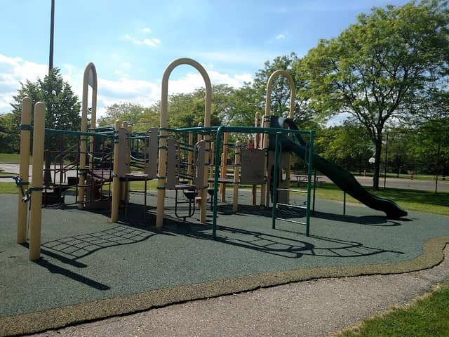 Brinston Park - Image 2