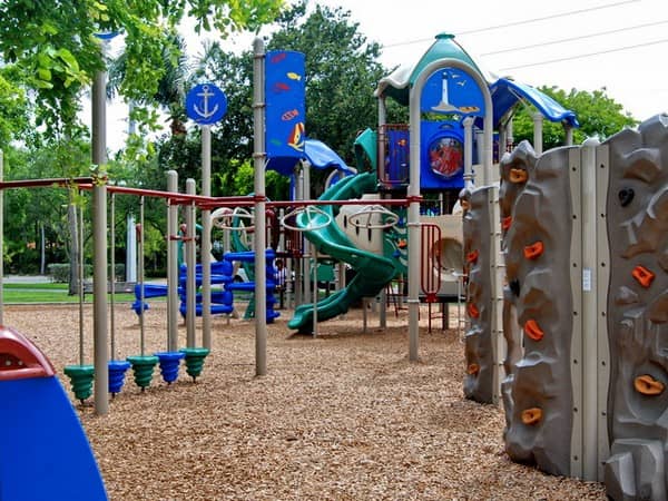 Village Green Park - Image 2