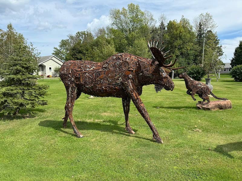 Minnetoska Point Sculptures - Image 1