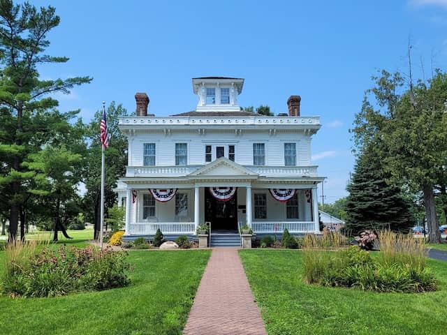 Wolcott House - Image 1