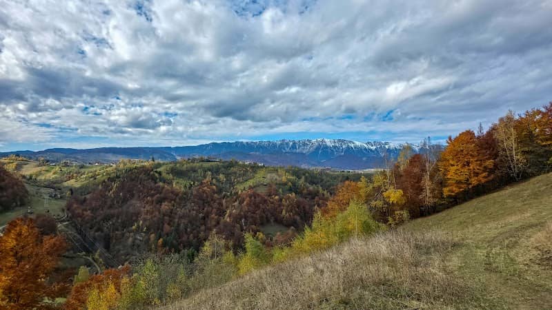 Belvedere Peștera - Image 1