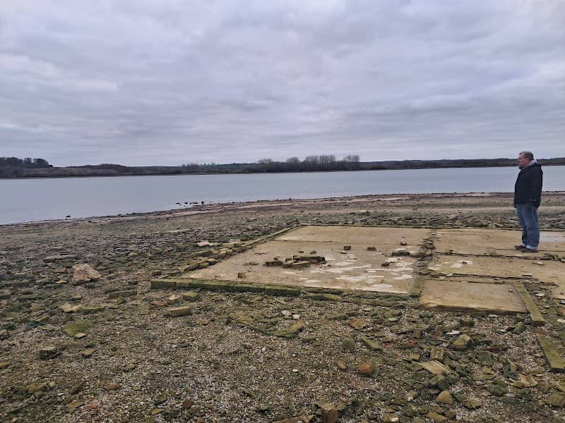 House foundations, Rutland Water - Image 2