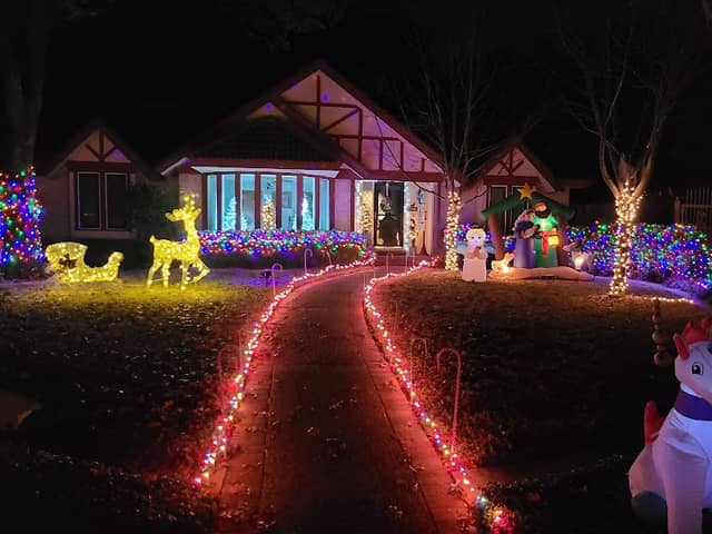 Diamond Loch Christmas Lights Display - Image 1
