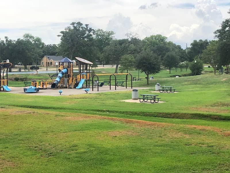Sue Haswell Park - Image 2