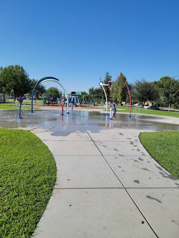 Veterans Park - Image 1