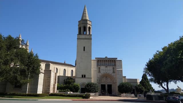 Forest Lawn Museum - Image 2