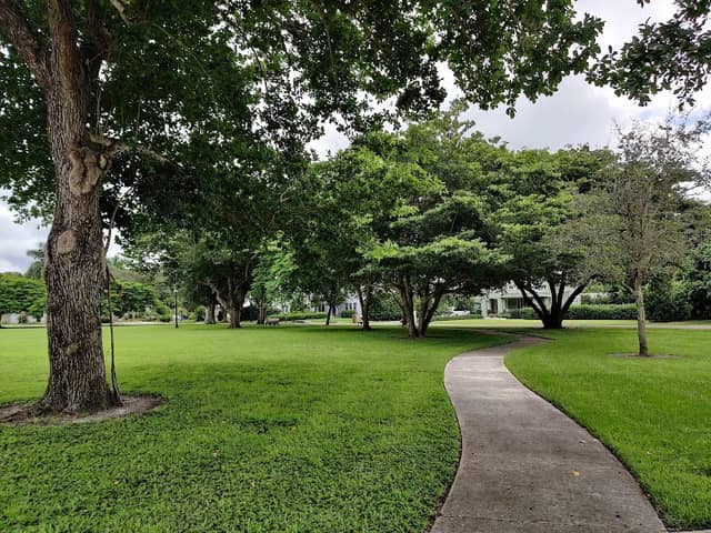 Seminole Park - Image 2