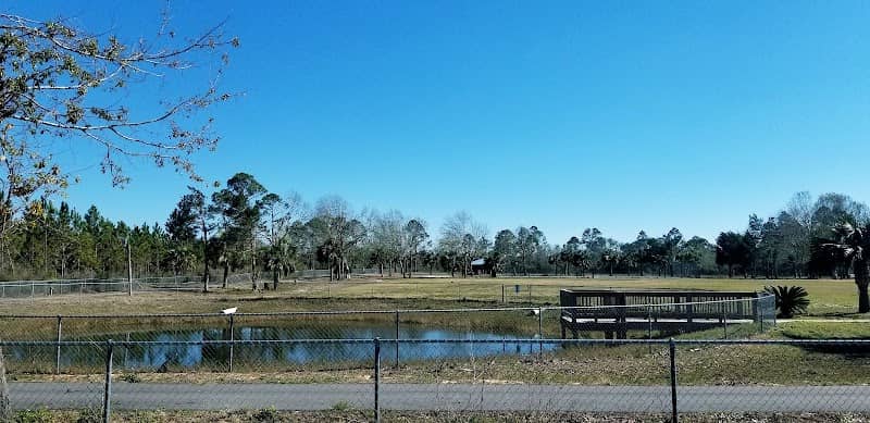 Highland View Park - Image 1