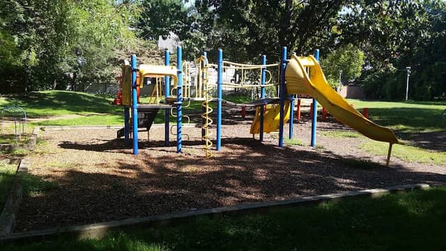 Charles St Park - Image 1