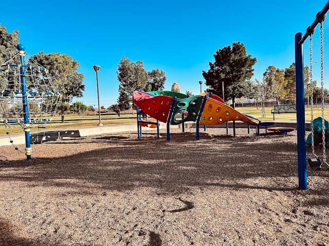 Forrest E. Hull Park - Image 4