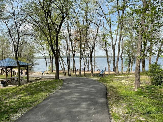 Hopewell City Park - Image 1
