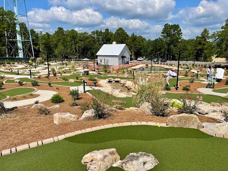 Wee Pines Mini Golf - Image 2