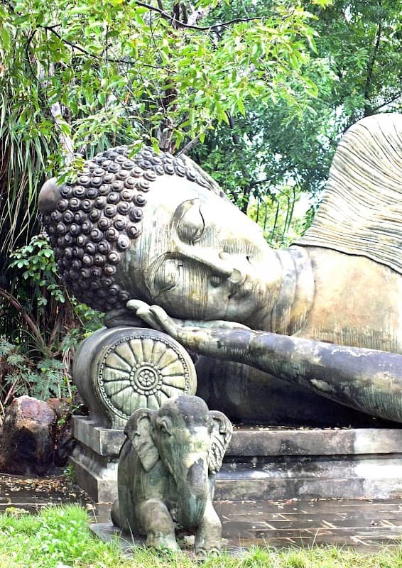 ᐅ The Reclining Buddha (073) - Image 1