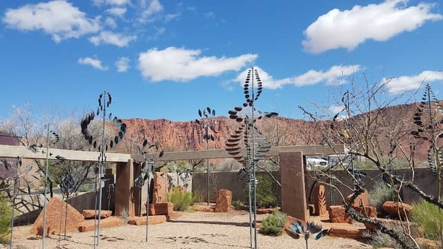 Coyote Gulch Art Village - Image 2