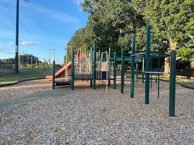 Reardon Park - Image 1