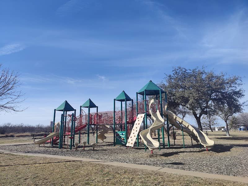 Cal Young Park - Image 2