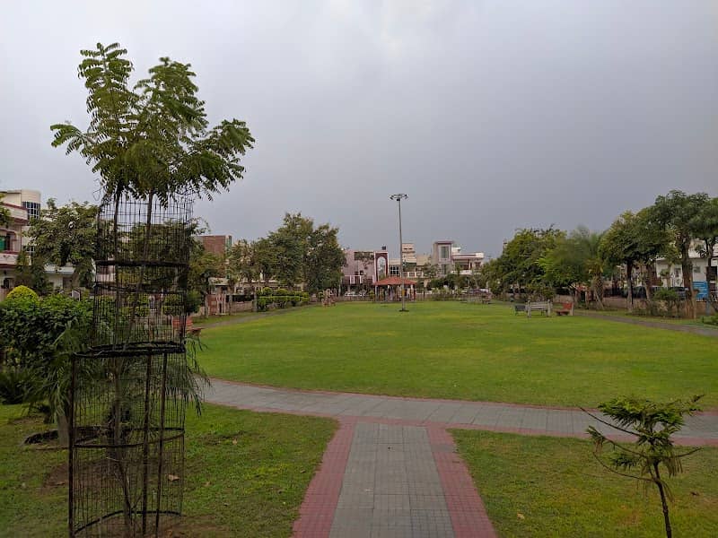 Wisdom Park - Image 1