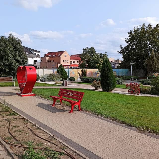 Skwer im. Wolontariuszy Wielkiej Orkiestry Świątecznej Pomocy - Image 1