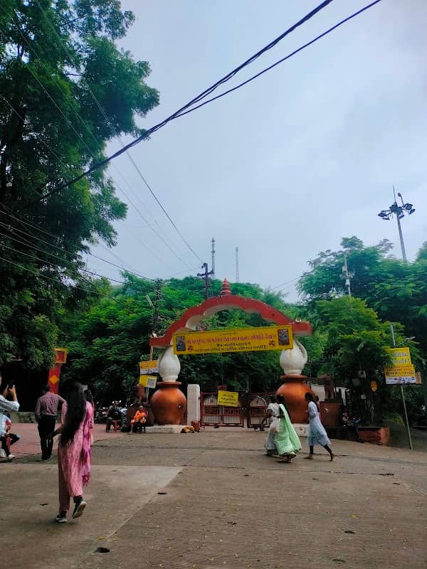 Chamunda temple walking starting point - Image 1