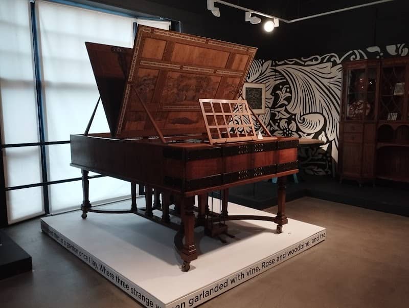 Wilson Art Gallery and Museum - Image 3