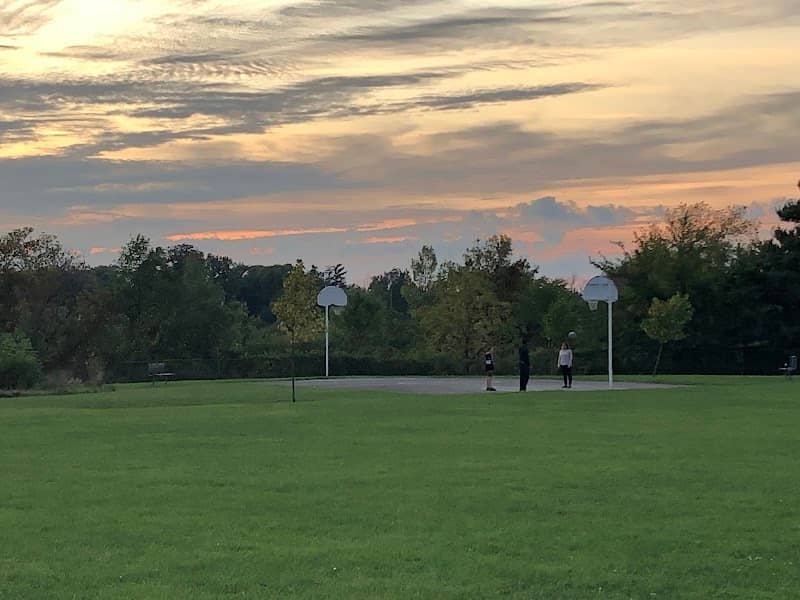 St. Volodymyr Park - Image 1