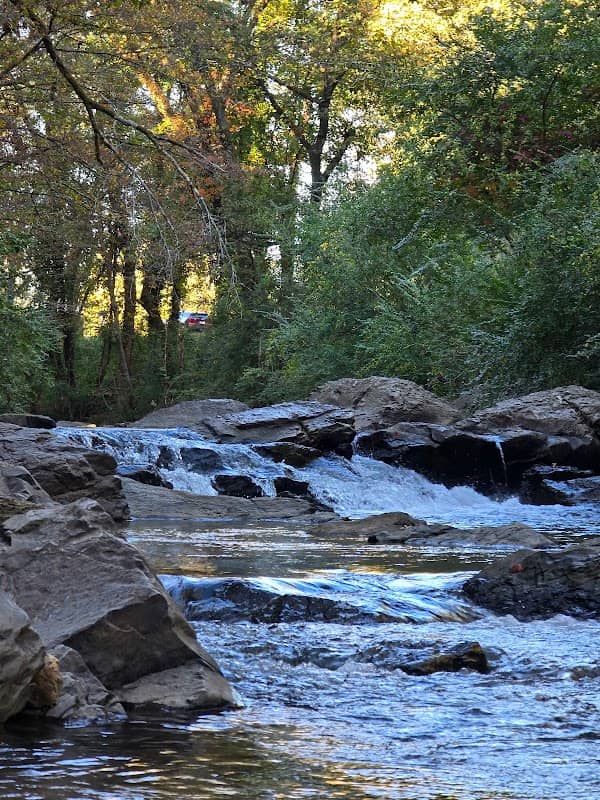 Hot Springs creek falls - Image 1