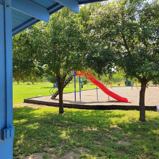 Veterans Park - Image 1