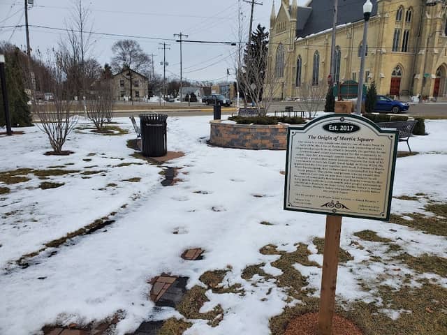 Martin Square - Image 1