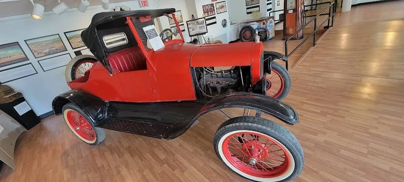 Route 66 Vintage Museum - Image 1