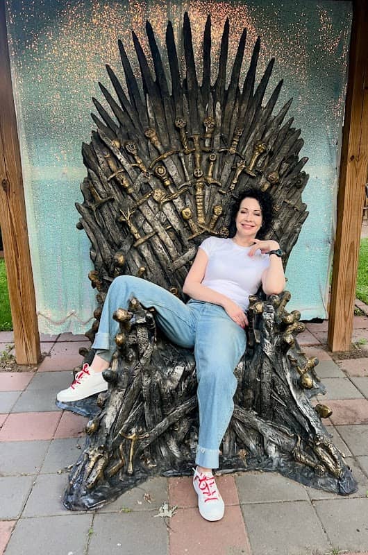Iron Throne - Image 3