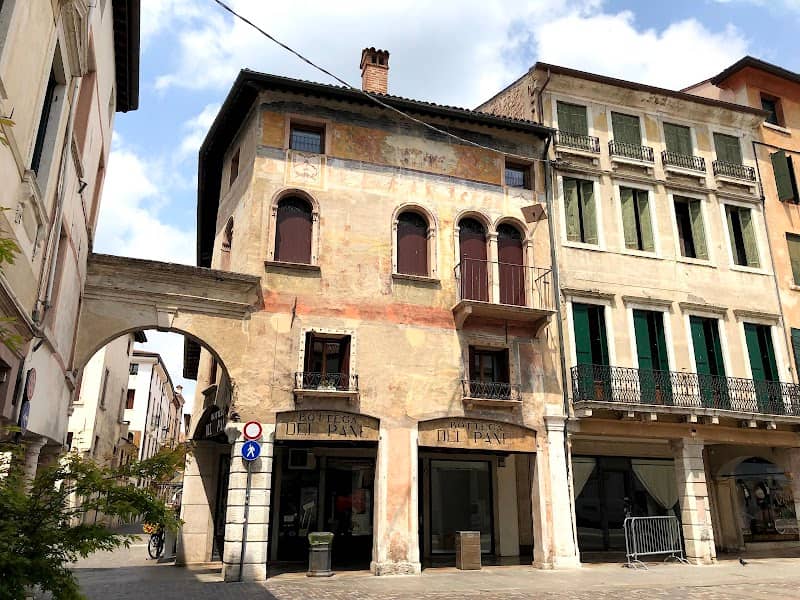 Piazza Libertà - Image 2
