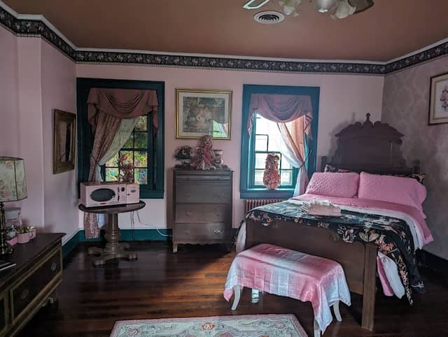 The Nickerson Snead House Bed & Breakfast - Image 2