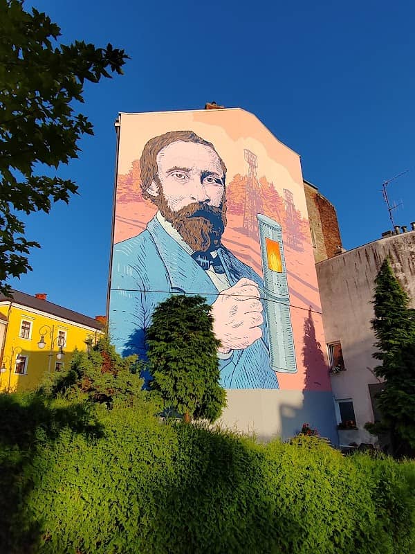 Mural Ignacego Łukasiewicza - Image 2