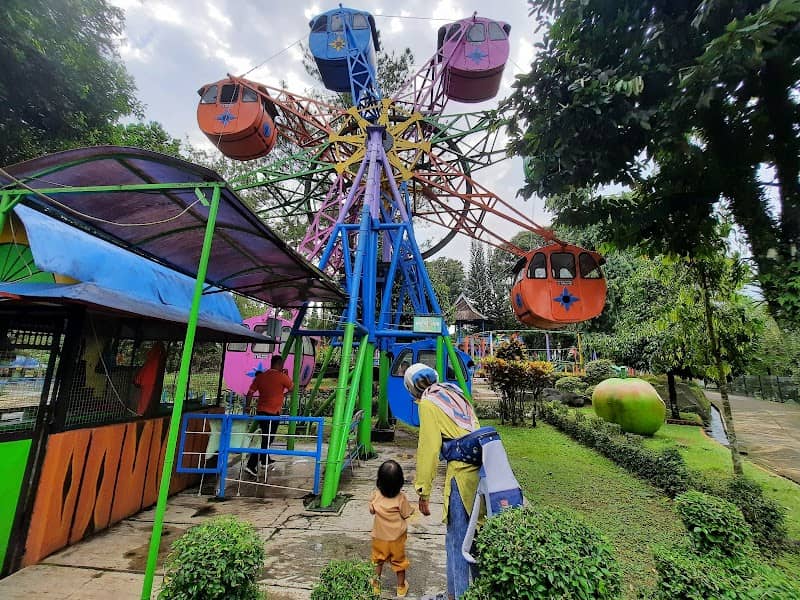 Taman Kyai Langgeng - Tempat Wisata Magelang - Image 1