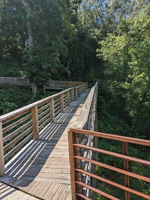 South Carter Street River Park - Image 1