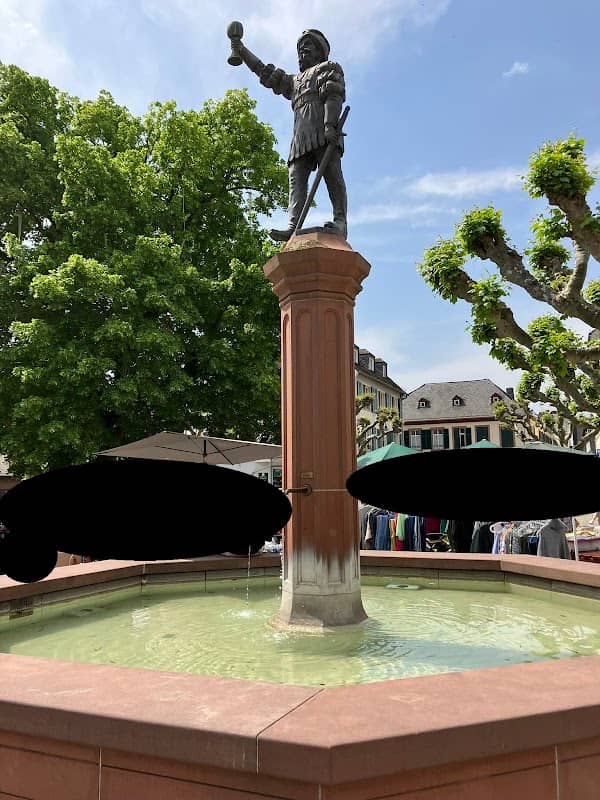 Brunnen Markt - Image 1