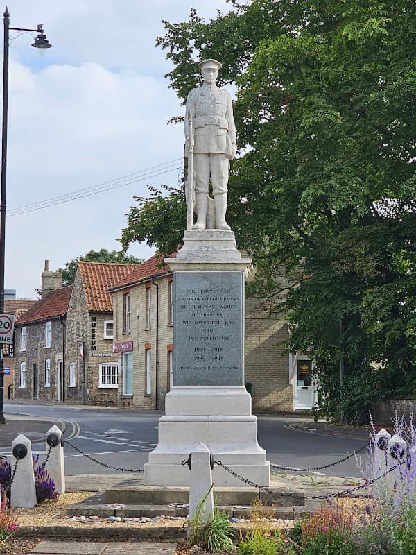 Mildenhall War Memorial - Image 1