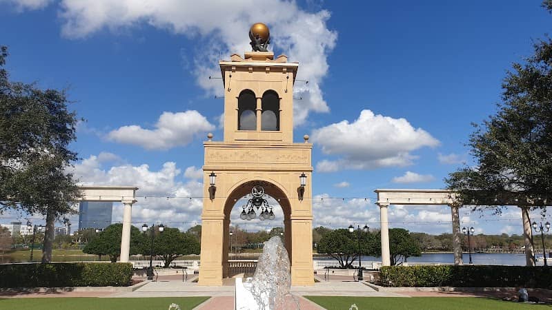 Cranes Roost Park - Image 3
