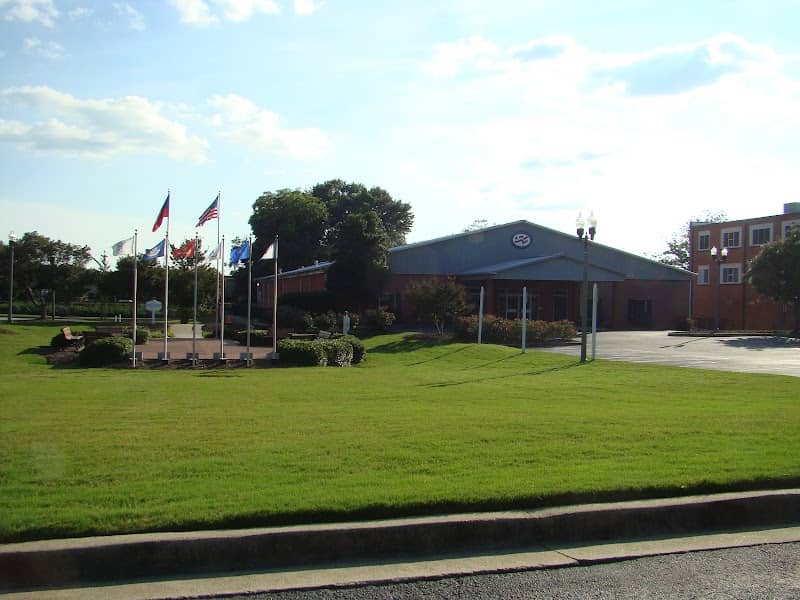 Veterans Commemorative Park - Image 2