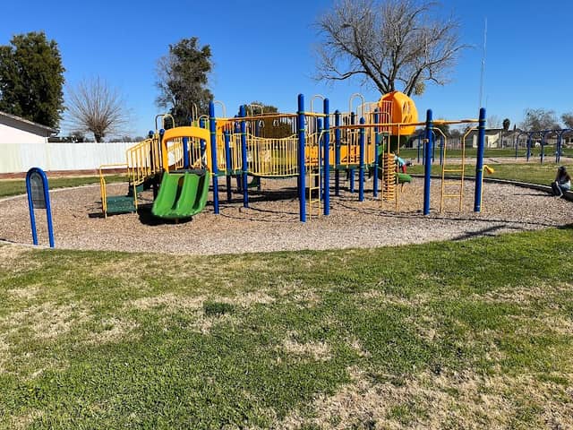 Skylark Park - Image 2