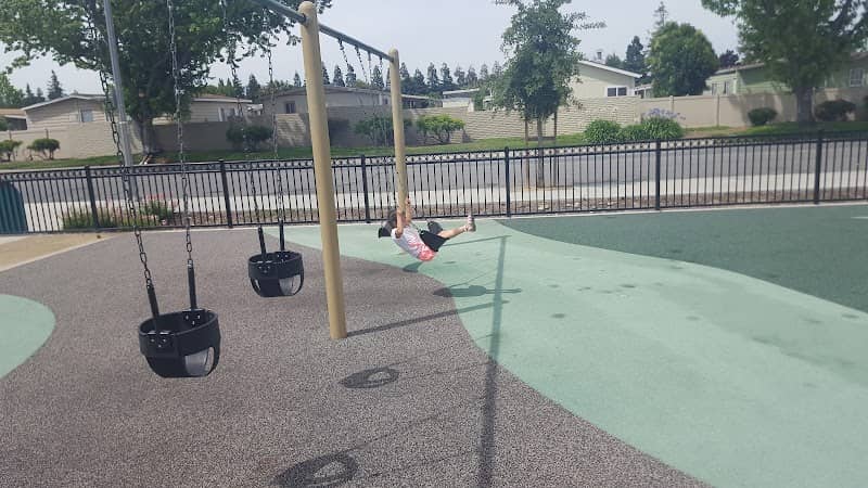 Skylark Park - Image 1