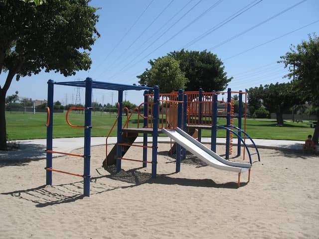 Courreges Park - Image 4
